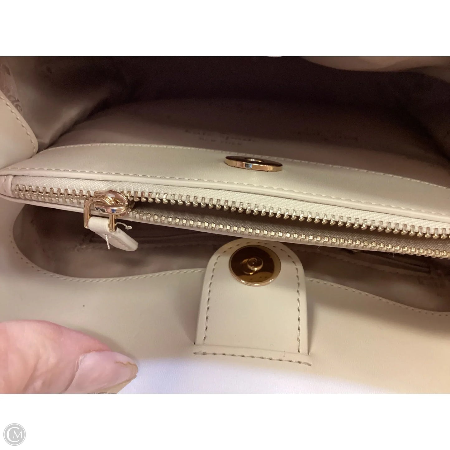 Crossbody Designer By Kate Spade, Size: Medium