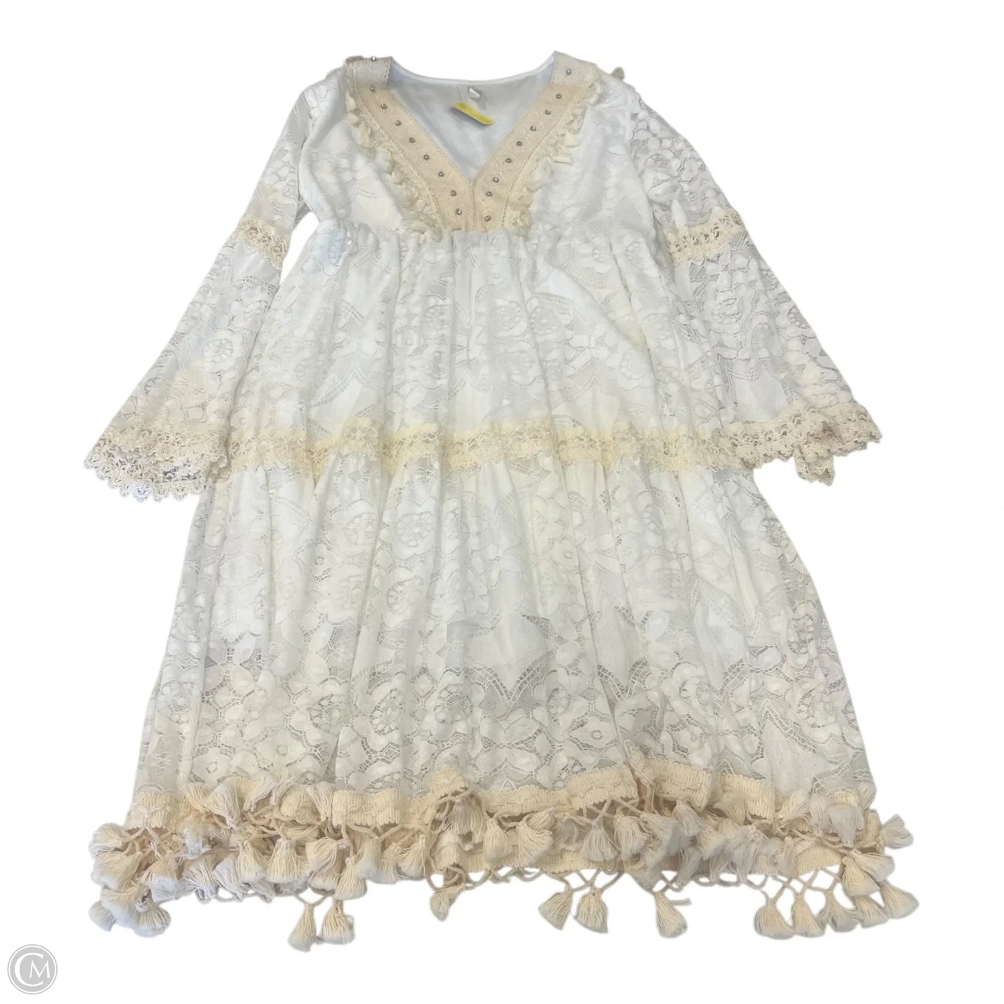 Dress Casual Short By Love In White, Size: M