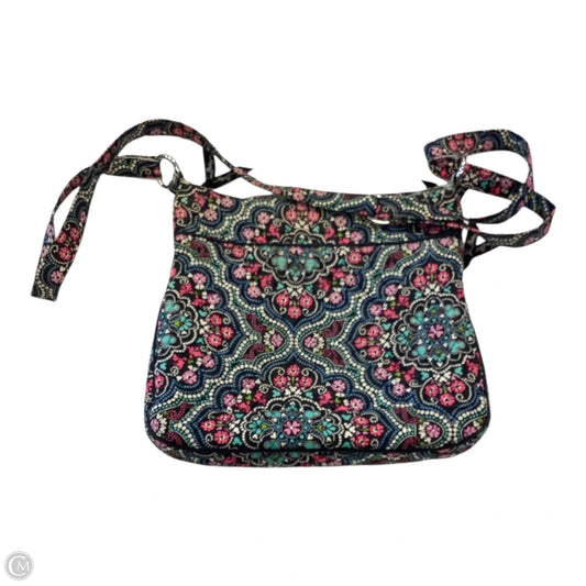 Handbag By Vera Bradley, Size: Medium