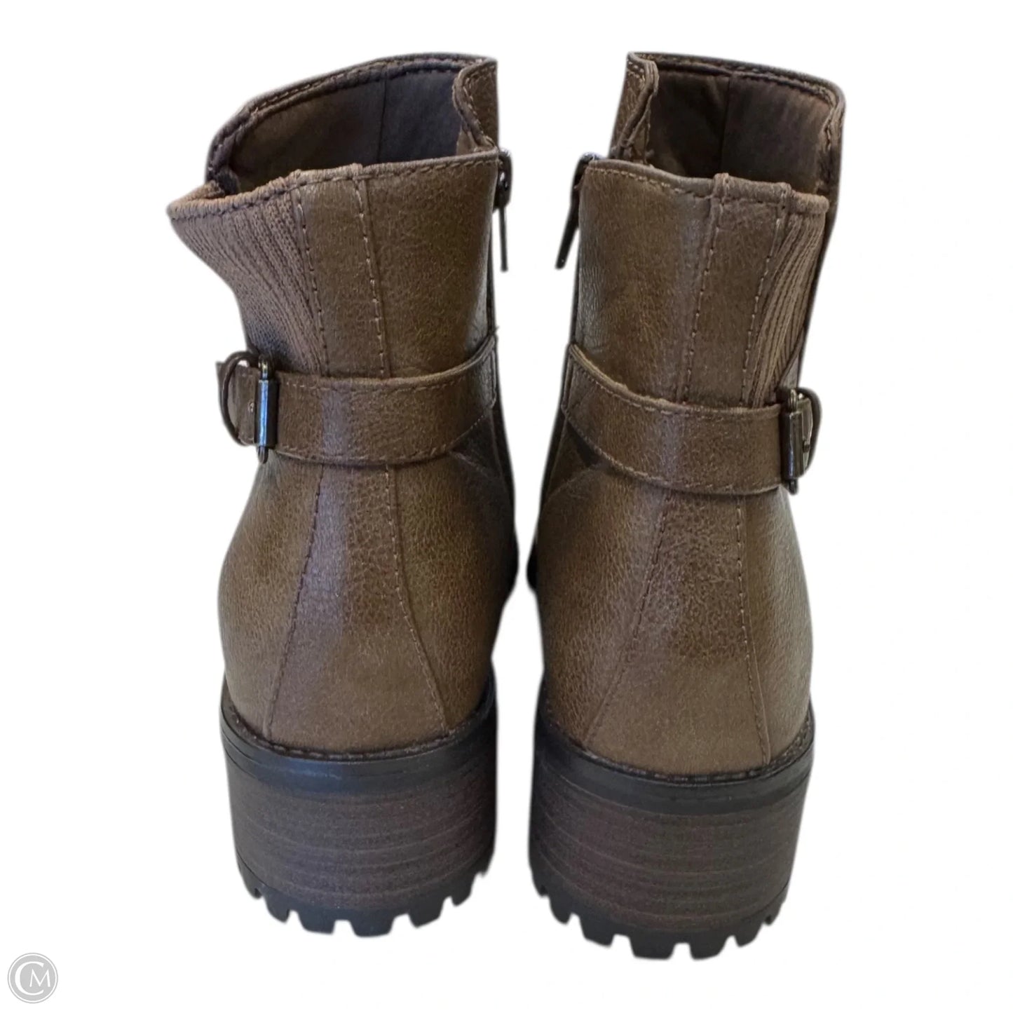 Boots Ankle Flats By Bare Traps In Brown, Size: 8.5