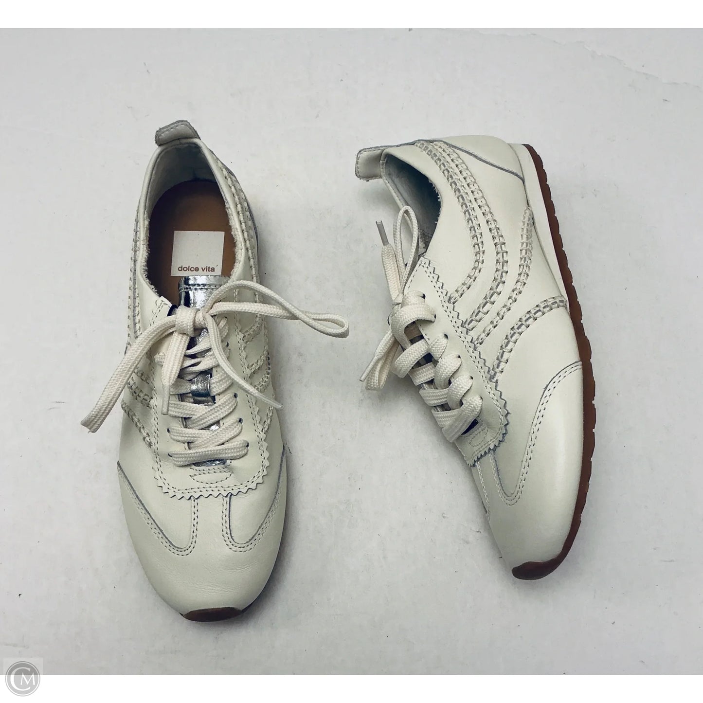 Shoes Flats By Dolce Vita In Cream, Size: 7