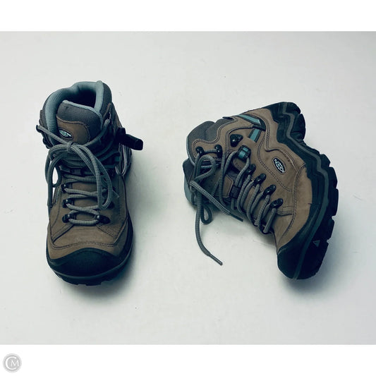 Shoes Hiking By Keen In Grey, Size: 7.5