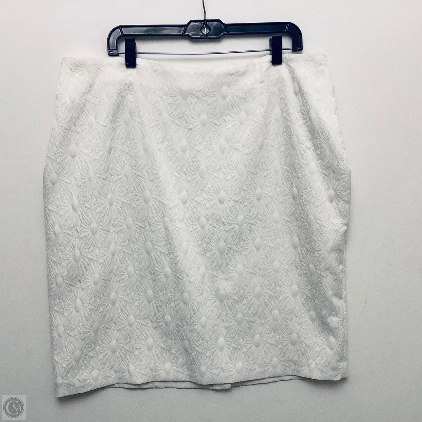 Skirt Midi By Kasper In White, Size: 16