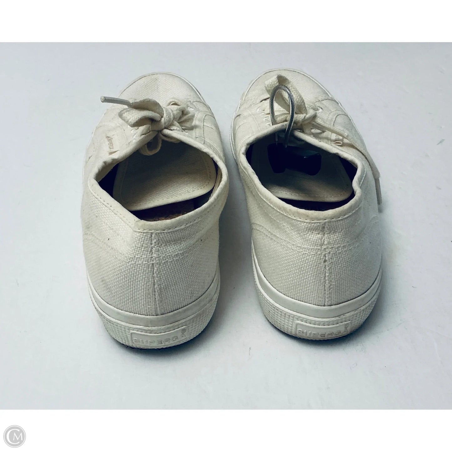 Shoes Sneakers By Clothes Mentor In White, Size: 8
