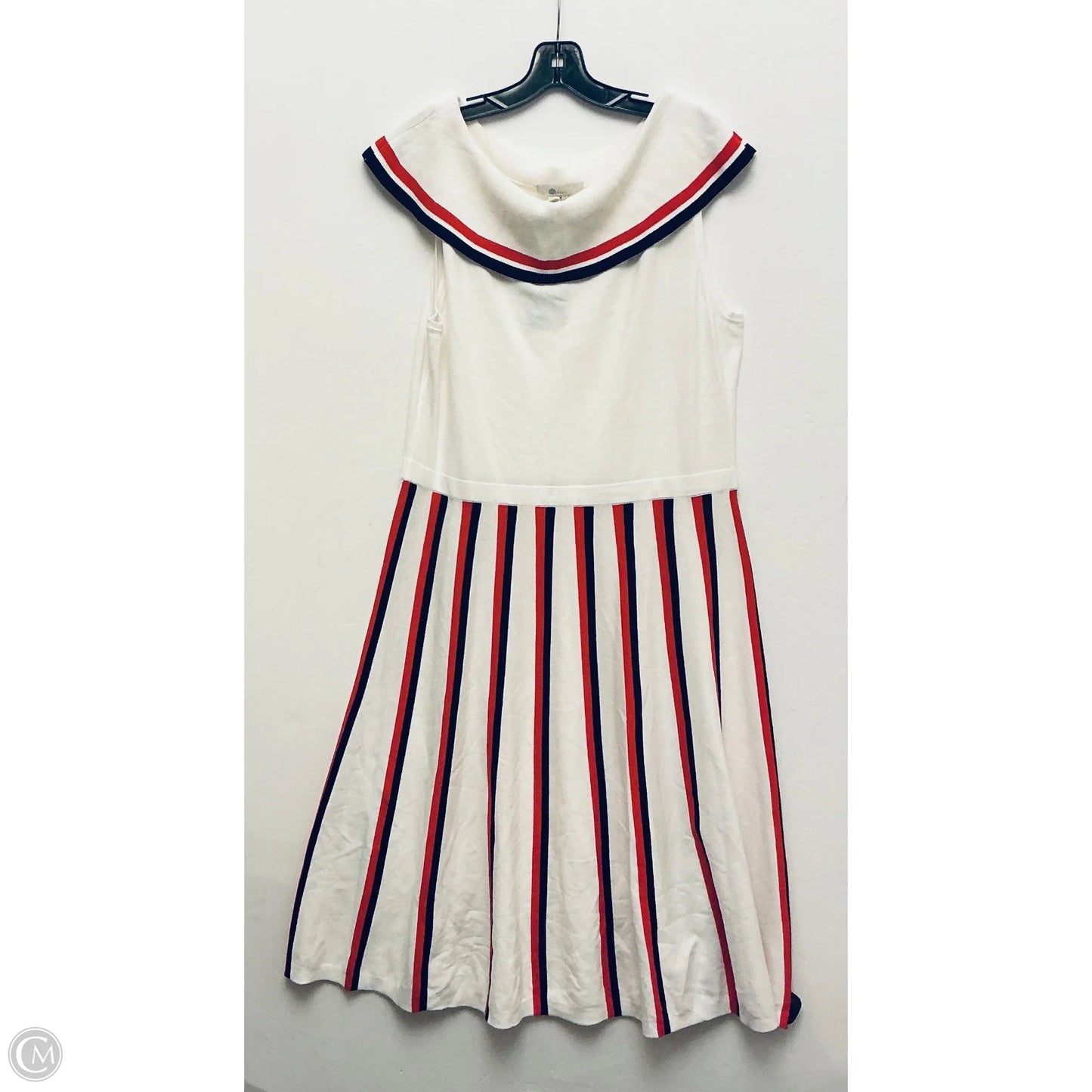 Dress Casual Short By Boden In White, Size: 16