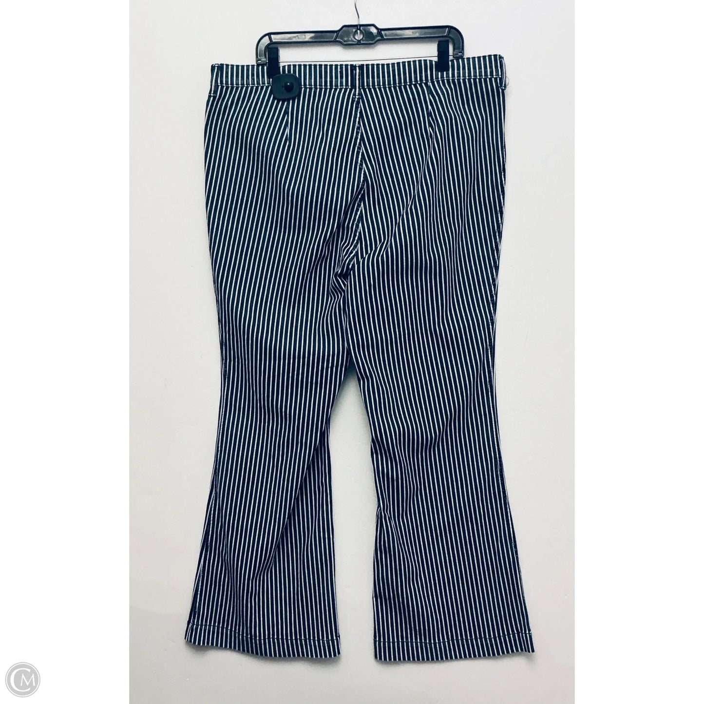 Jeans Flared By Forever 21 In Striped Pattern, Size: 18