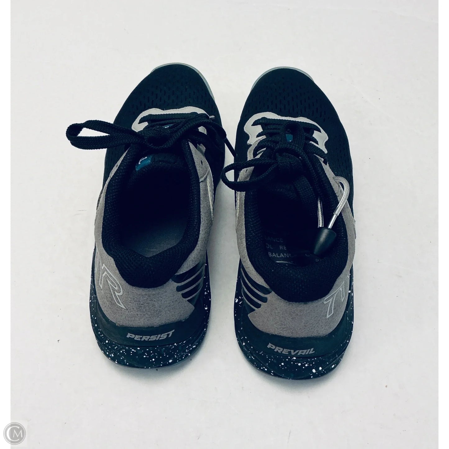 Shoes Sneakers By Cmf In Black & Grey, Size: 6.5