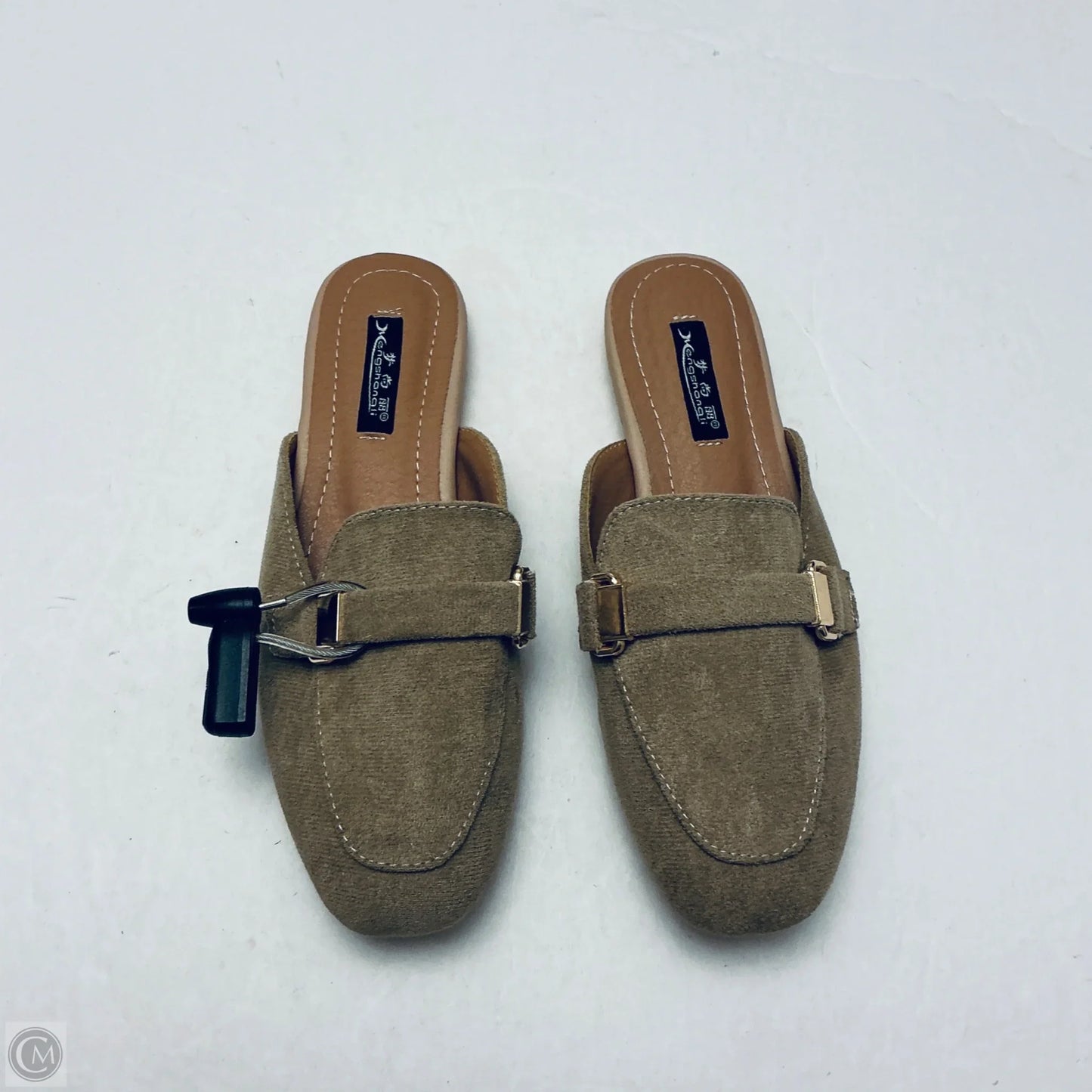 Shoes Flats By Clothes Mentor In Tan, Size: 6.5