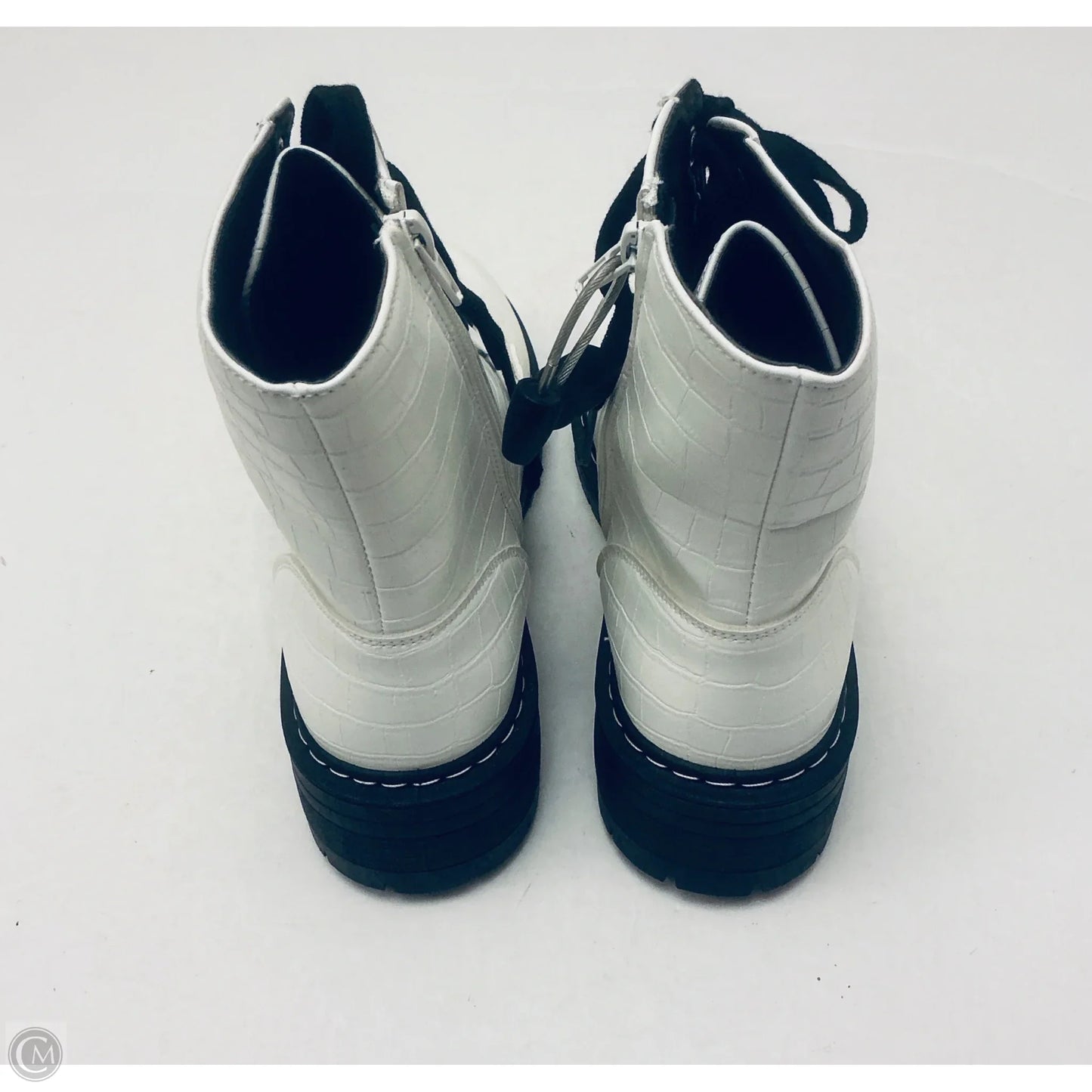 Boots Combat By True Craft In White, Size: 9.5