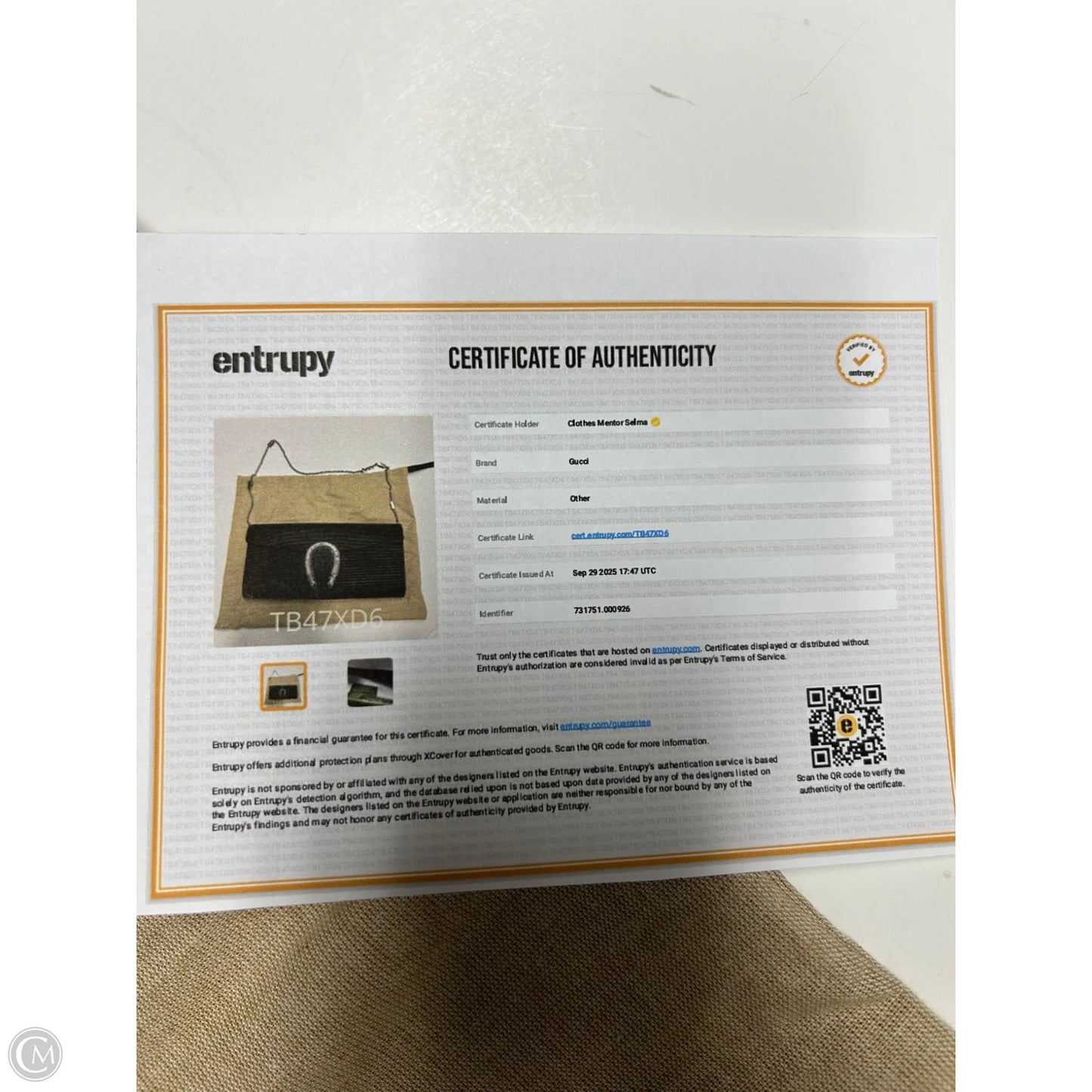 Clutch Luxury Designer By Gucci, Size: Medium