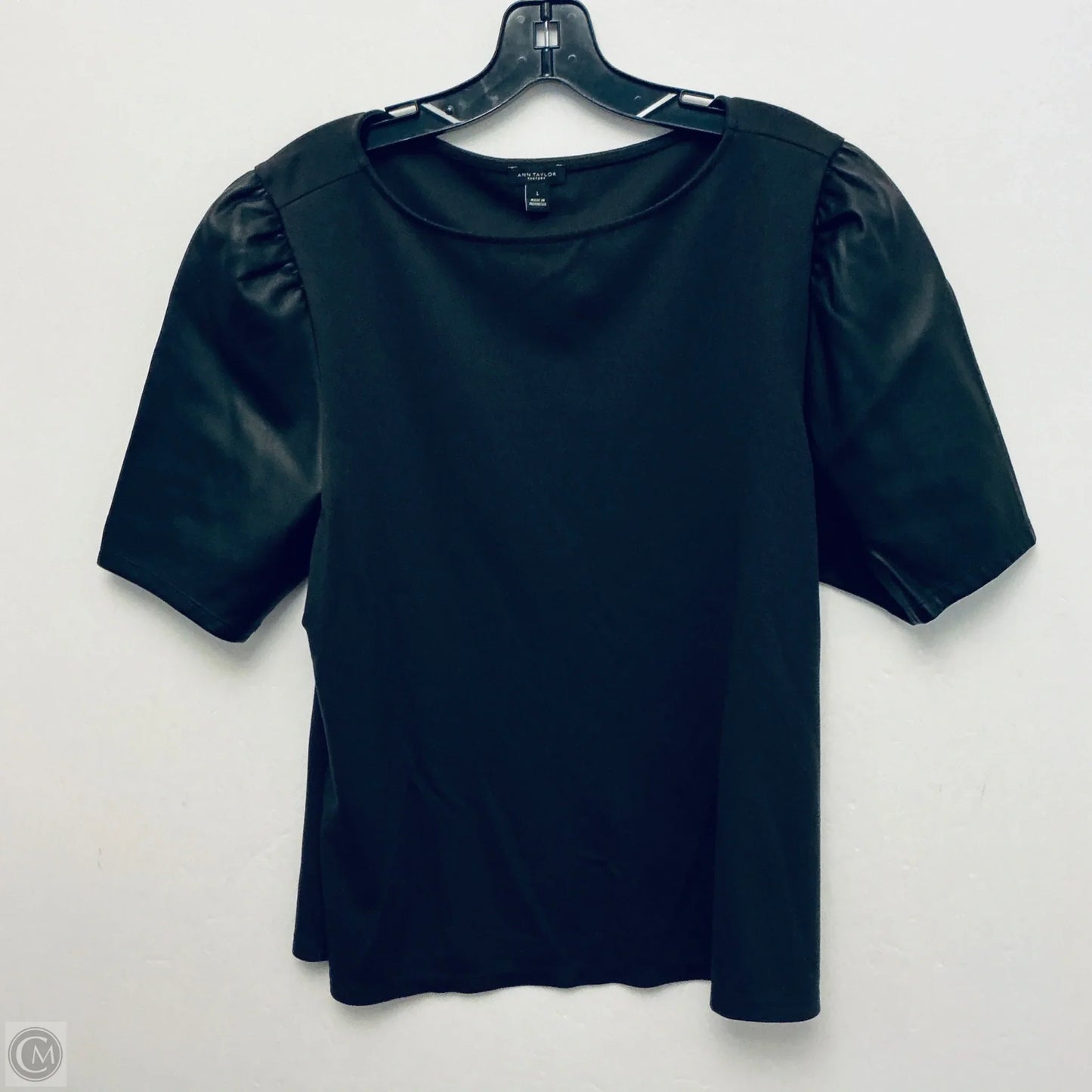 Top Short Sleeve By Ann Taylor In Black, Size: L