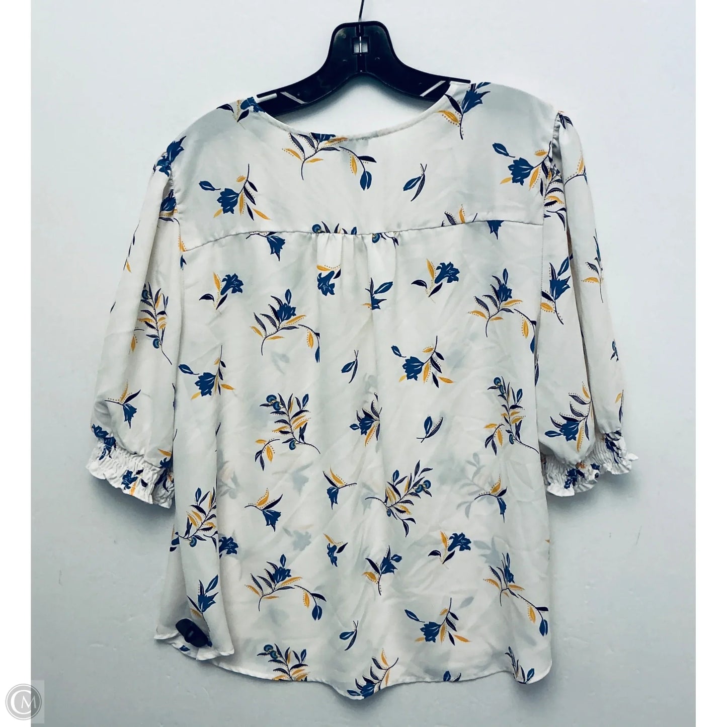 Top Short Sleeve By Ann Taylor In White, Size: Xl