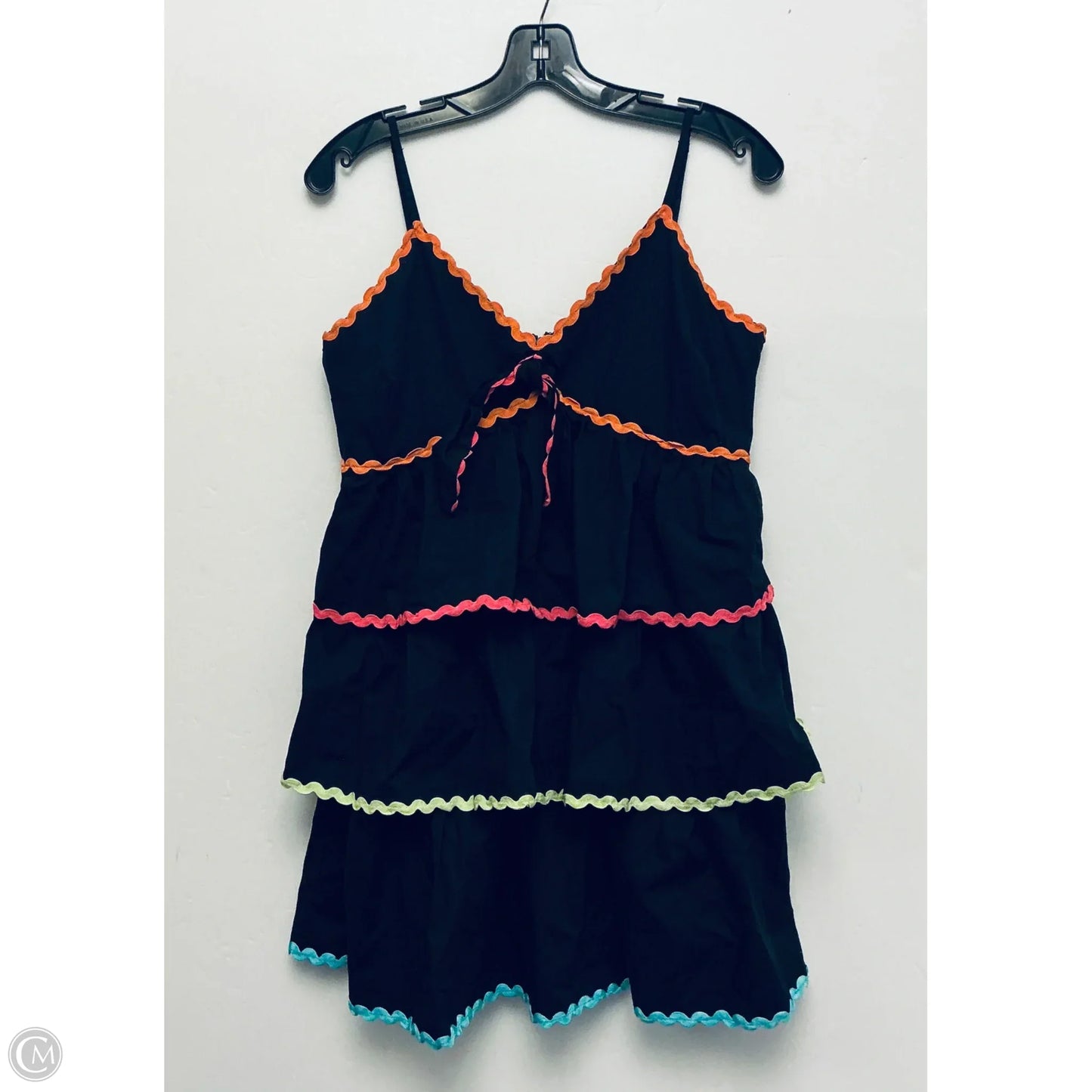 Dress Casual Short By Peach Love Cream California In Black, Size: L