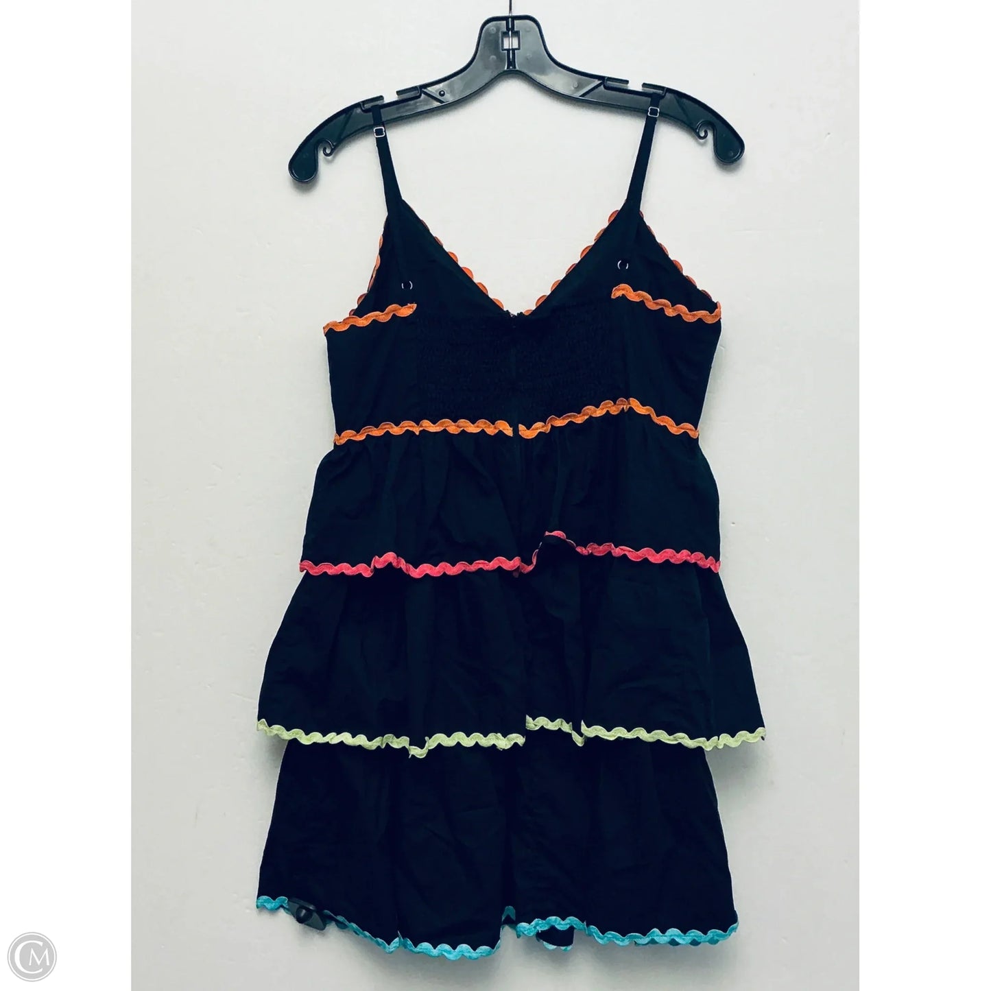 Dress Casual Short By Peach Love Cream California In Black, Size: L