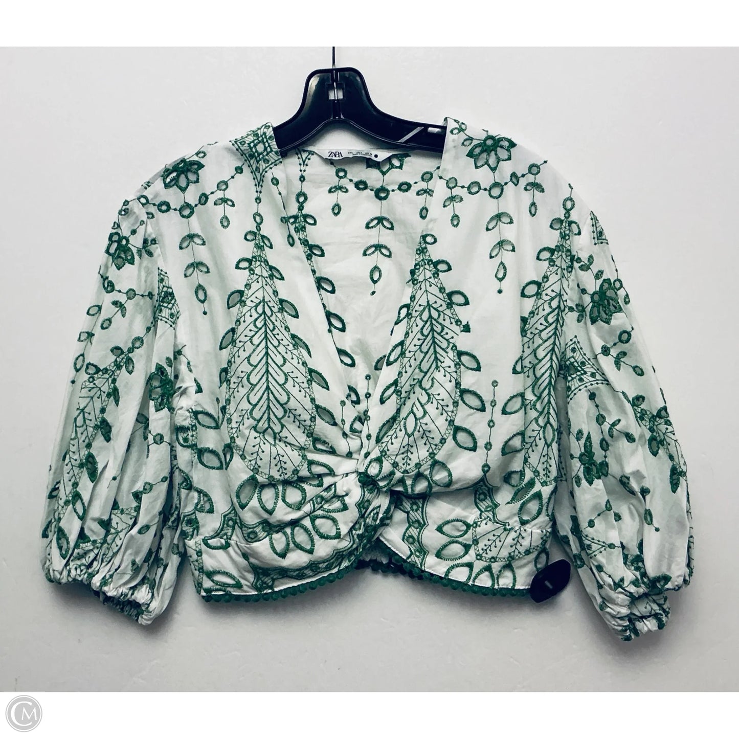 Top Long Sleeve By Zara In Green, Size: L