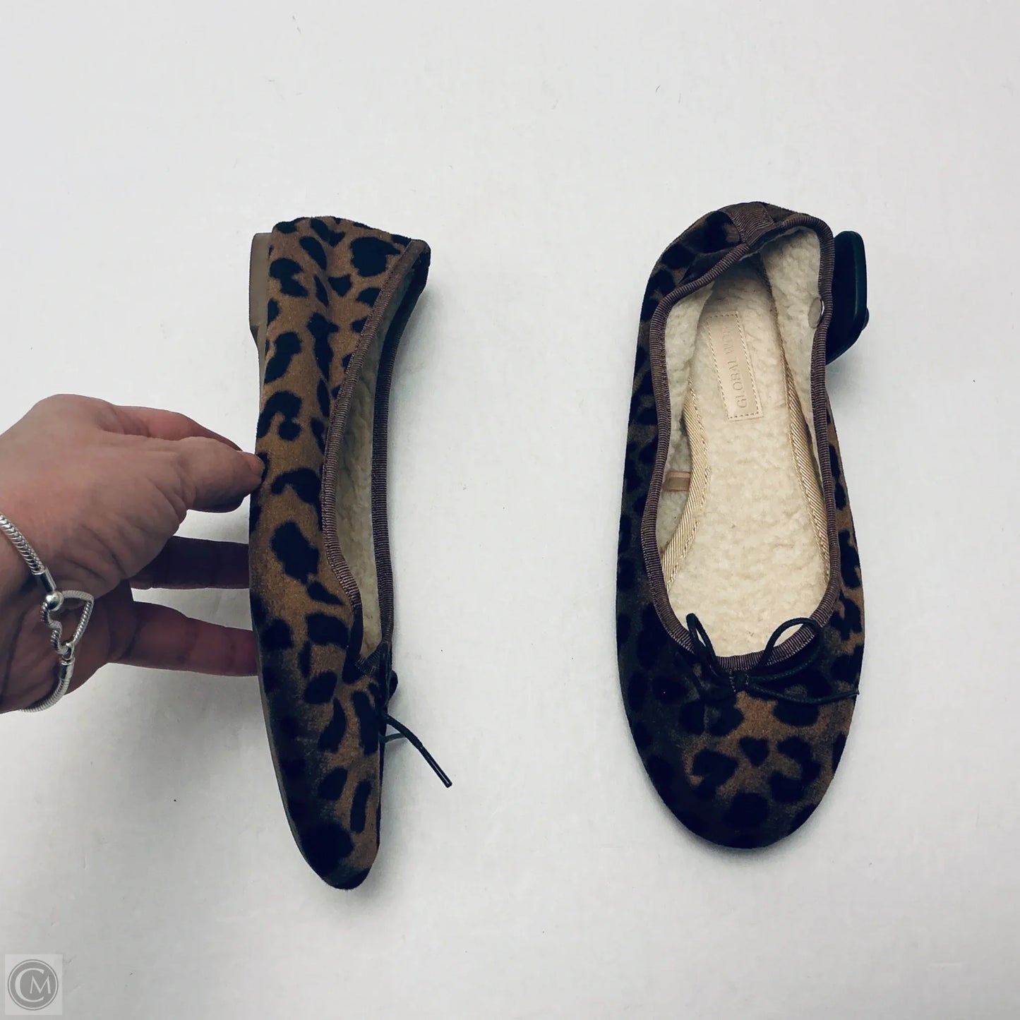 Shoes Flats By Global Work In Animal Print, Size: 6.5