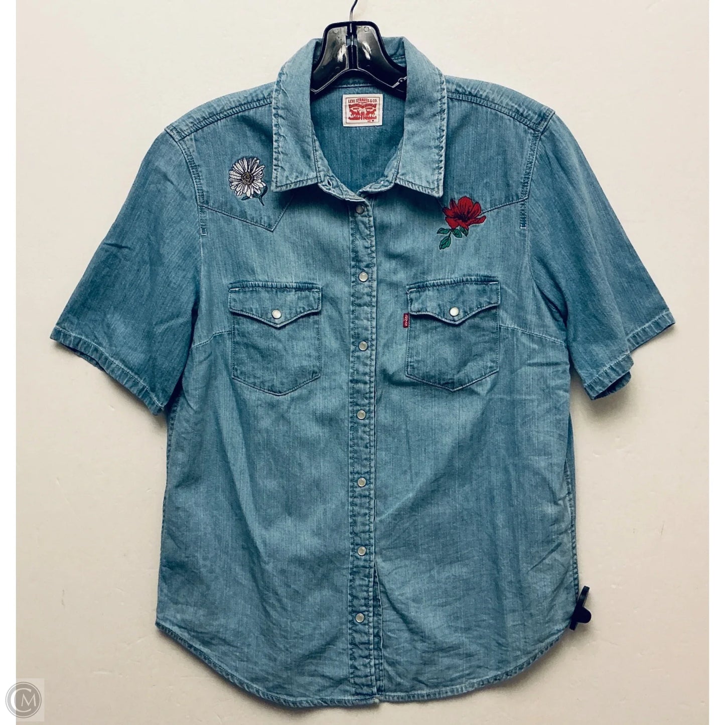 Top Short Sleeve By Levis In Blue Denim, Size: M