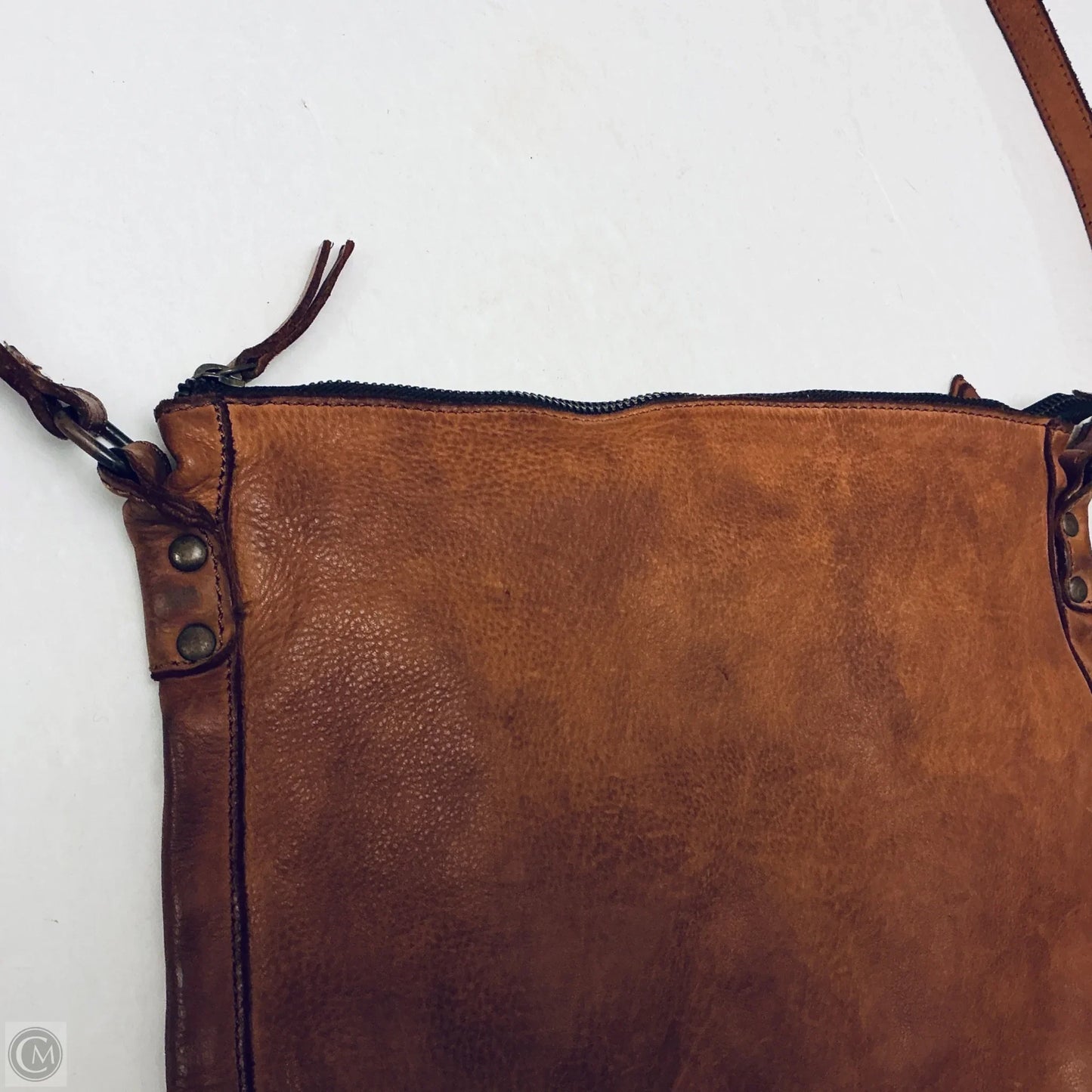 Crossbody Leather By Harbor Bay, Size: Medium