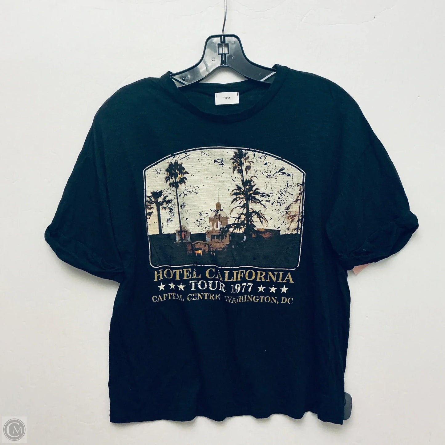 Top Short Sleeve Basic By Clothes Mentor In Black, Size: Xs
