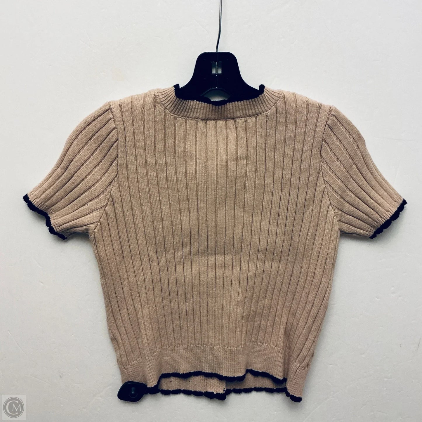 Sweater Short Sleeve By Francesca’s In Brown, Size: M