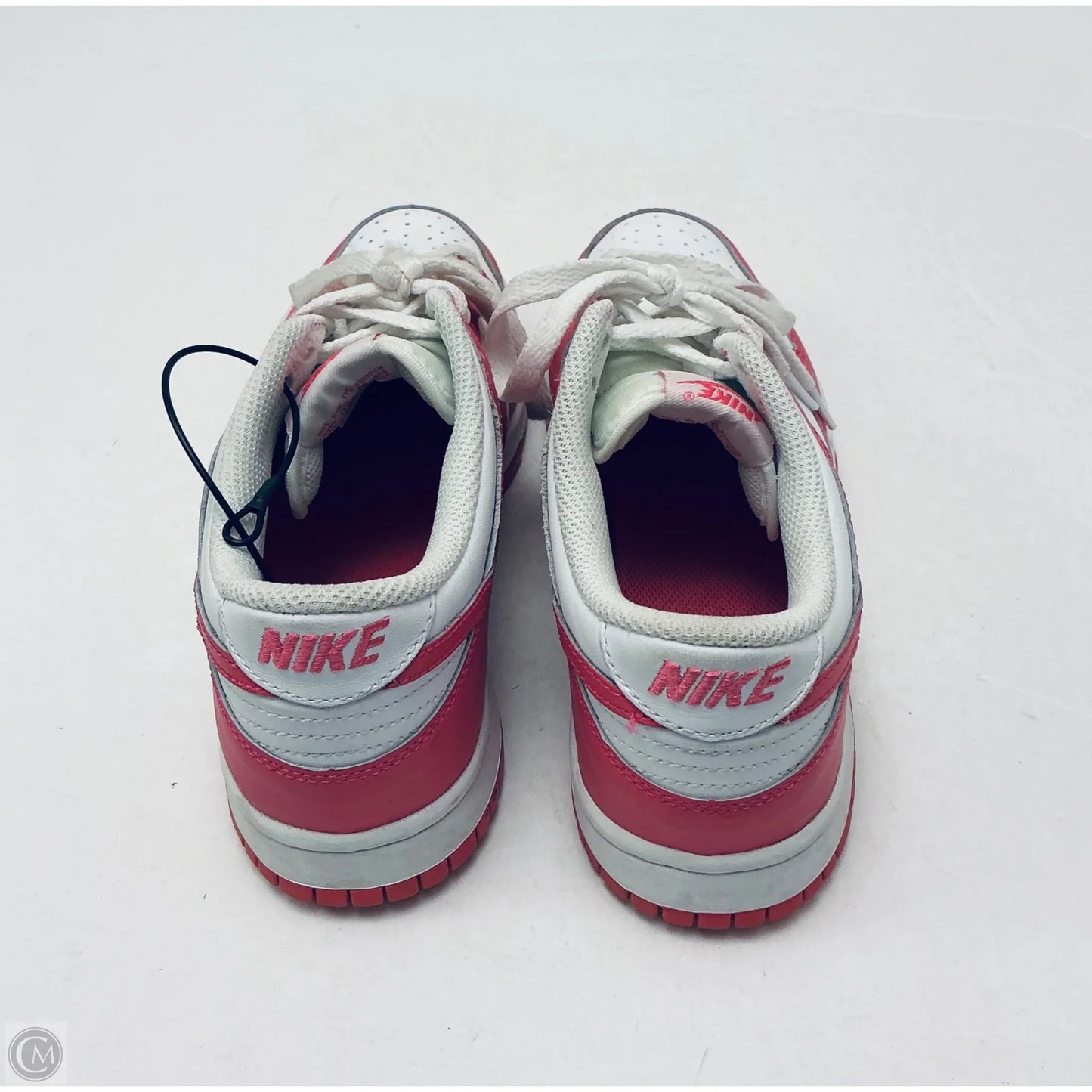Shoes Sneakers By Nike In Pink, Size: 8