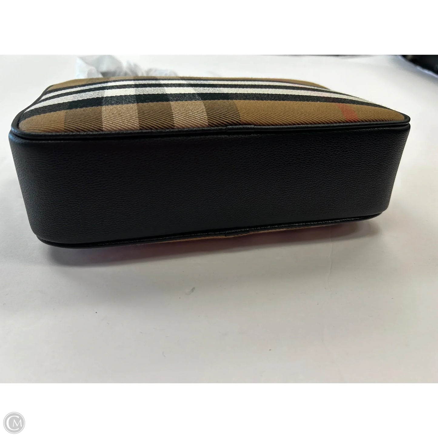 Crossbody Luxury Designer By Burberry