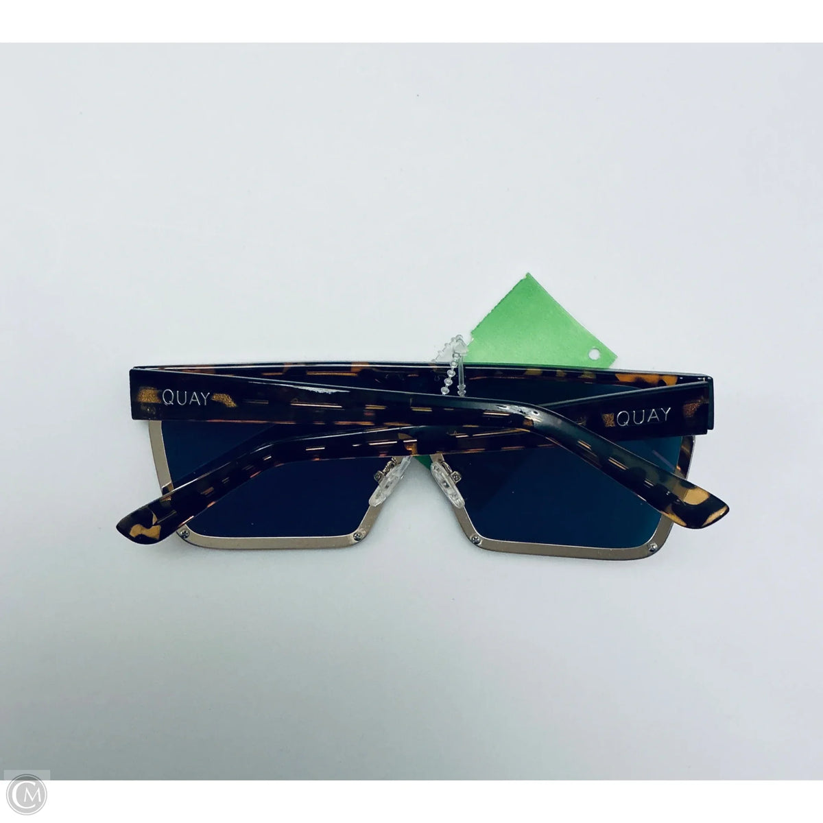 Sunglasses By Quay, Size:
