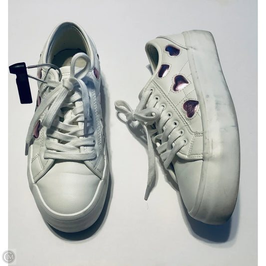 Shoes Sneakers By Cmc In White, Size: 7
