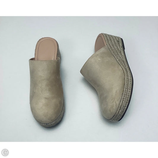 Shoes Heels Wedge By Clothes Mentor In Tan, Size: 8.5