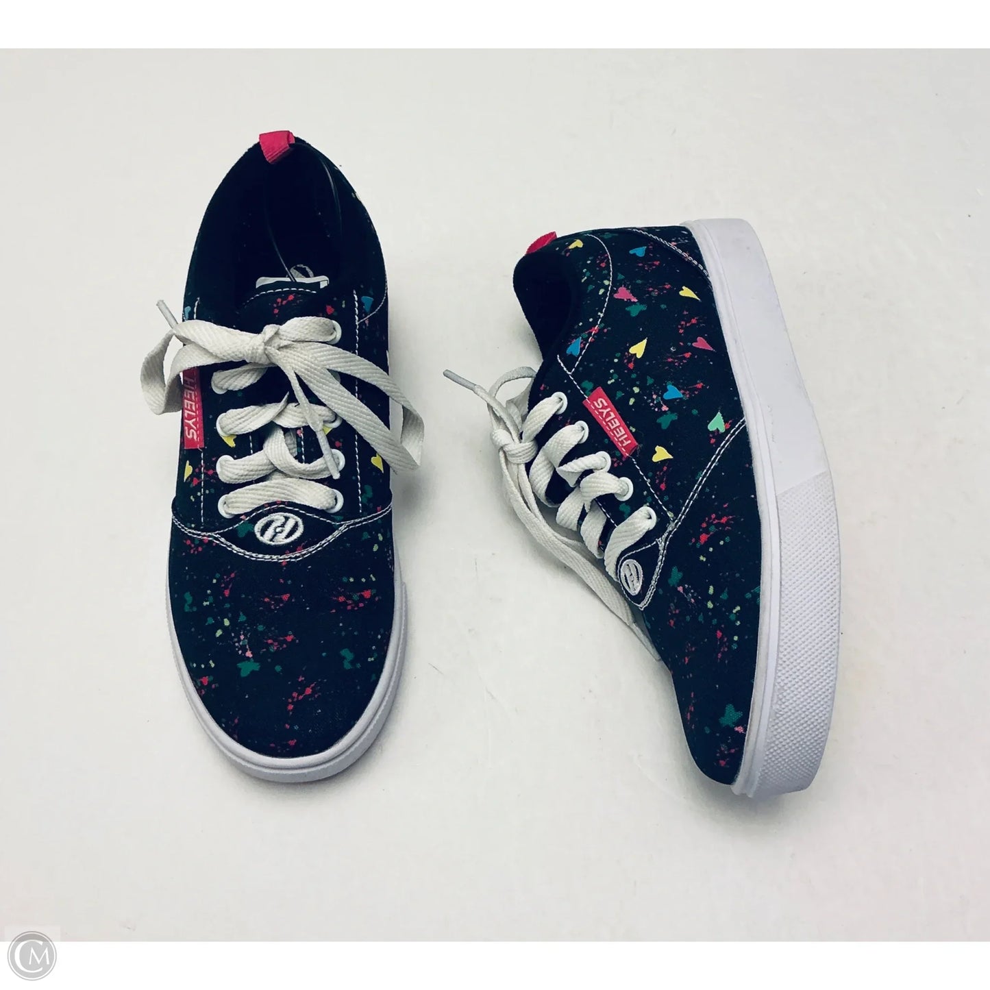 Shoes Sneakers By Clothes Mentor In Black, Size: 6