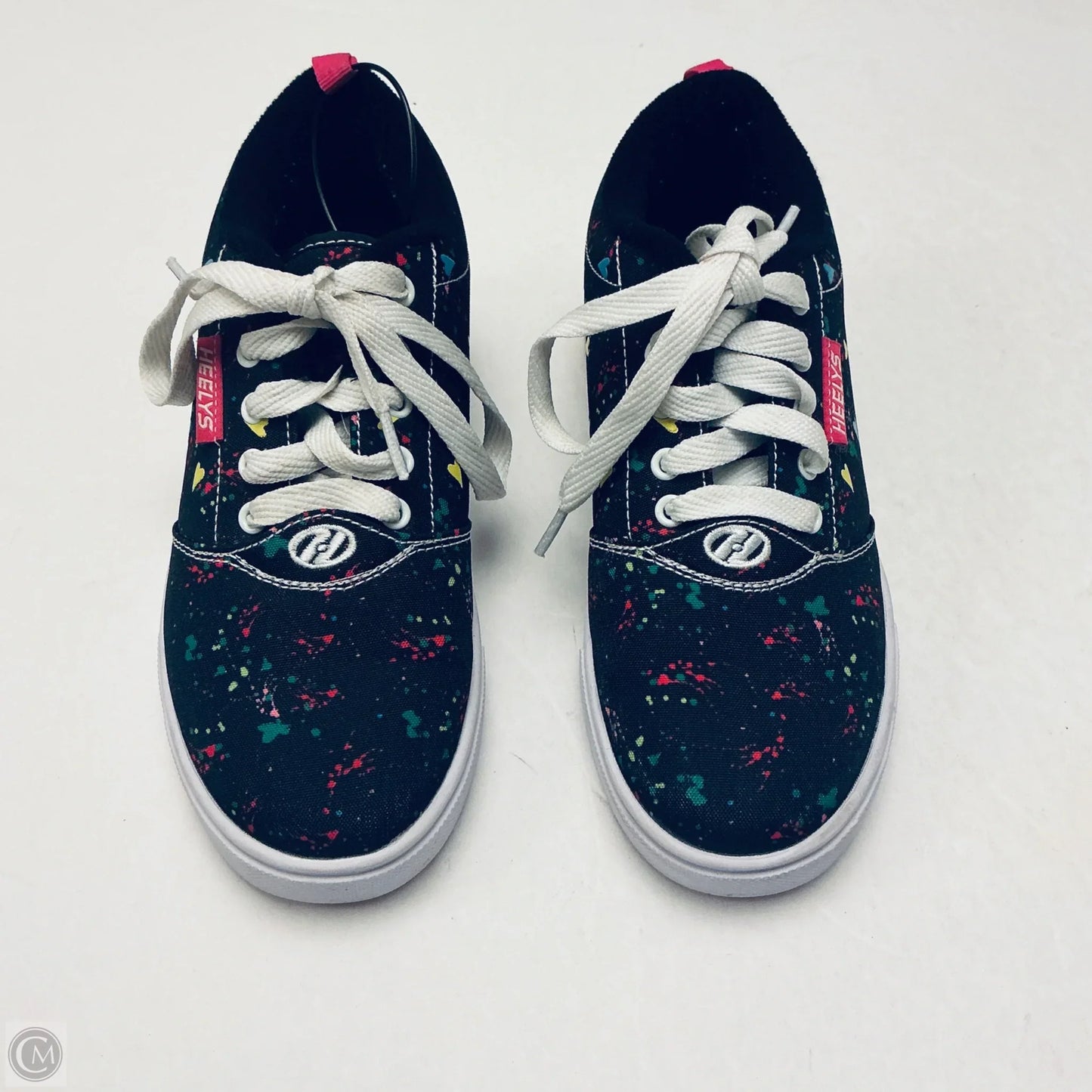 Shoes Sneakers By Clothes Mentor In Black, Size: 6