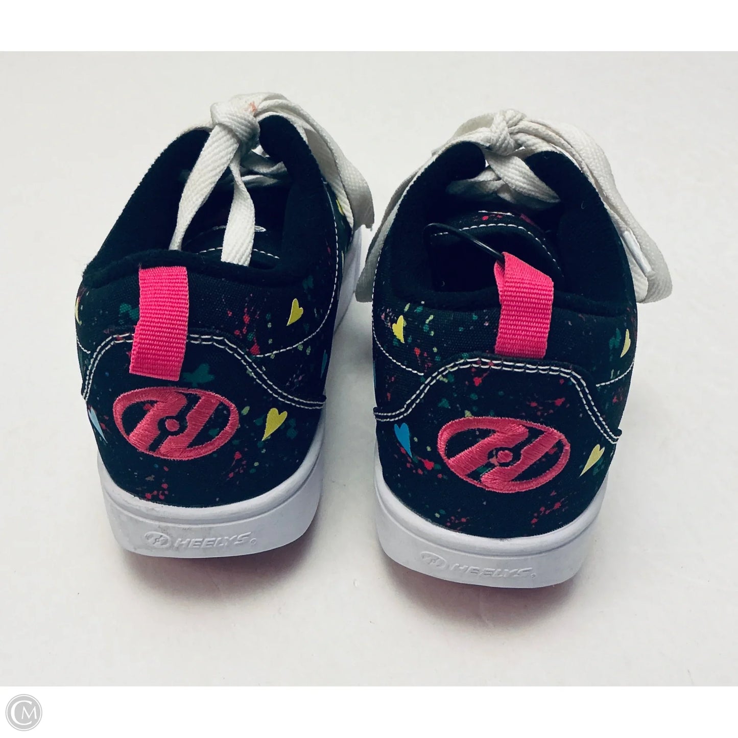Shoes Sneakers By Clothes Mentor In Black, Size: 6