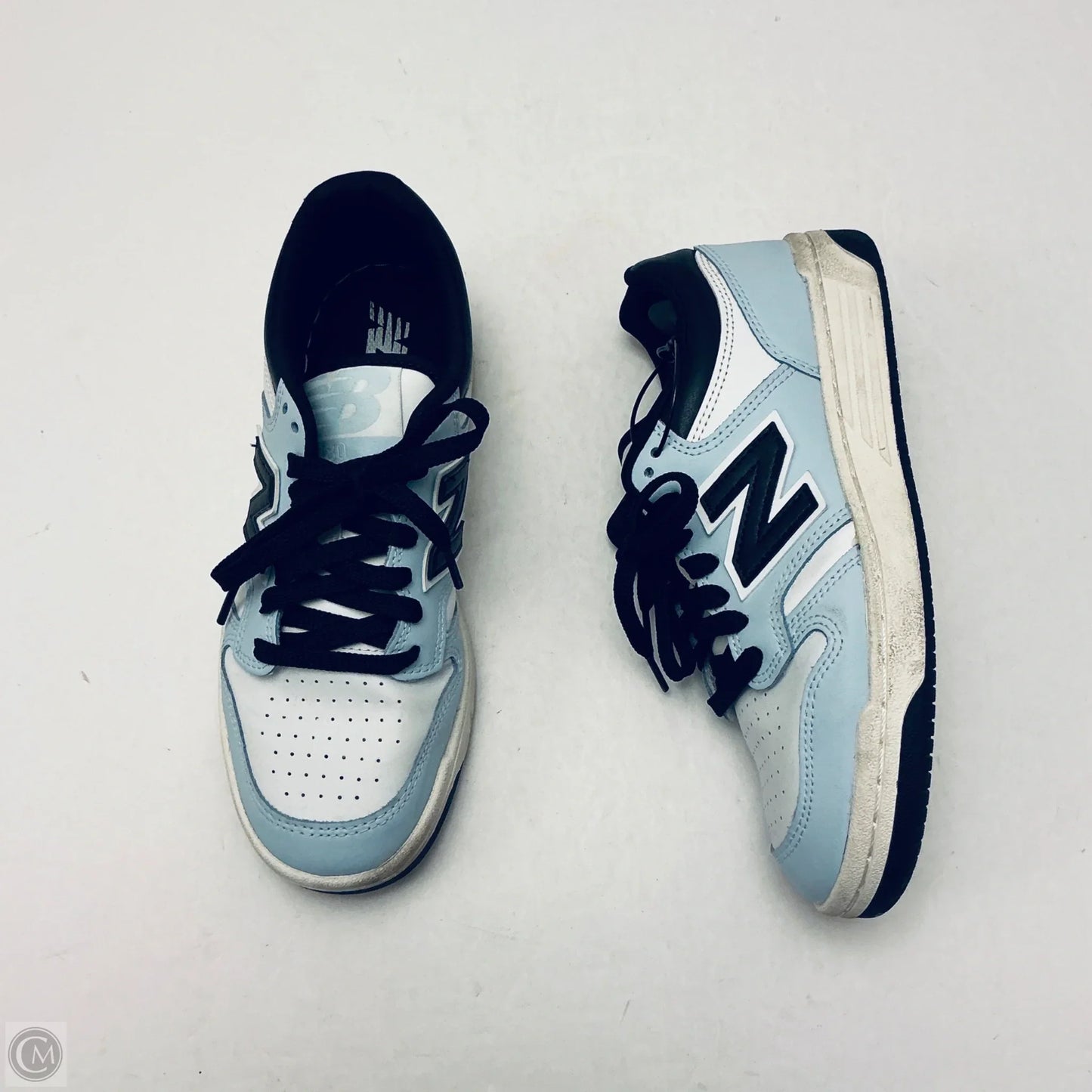 Shoes Sneakers By New Balance In Blue & White, Size: 7