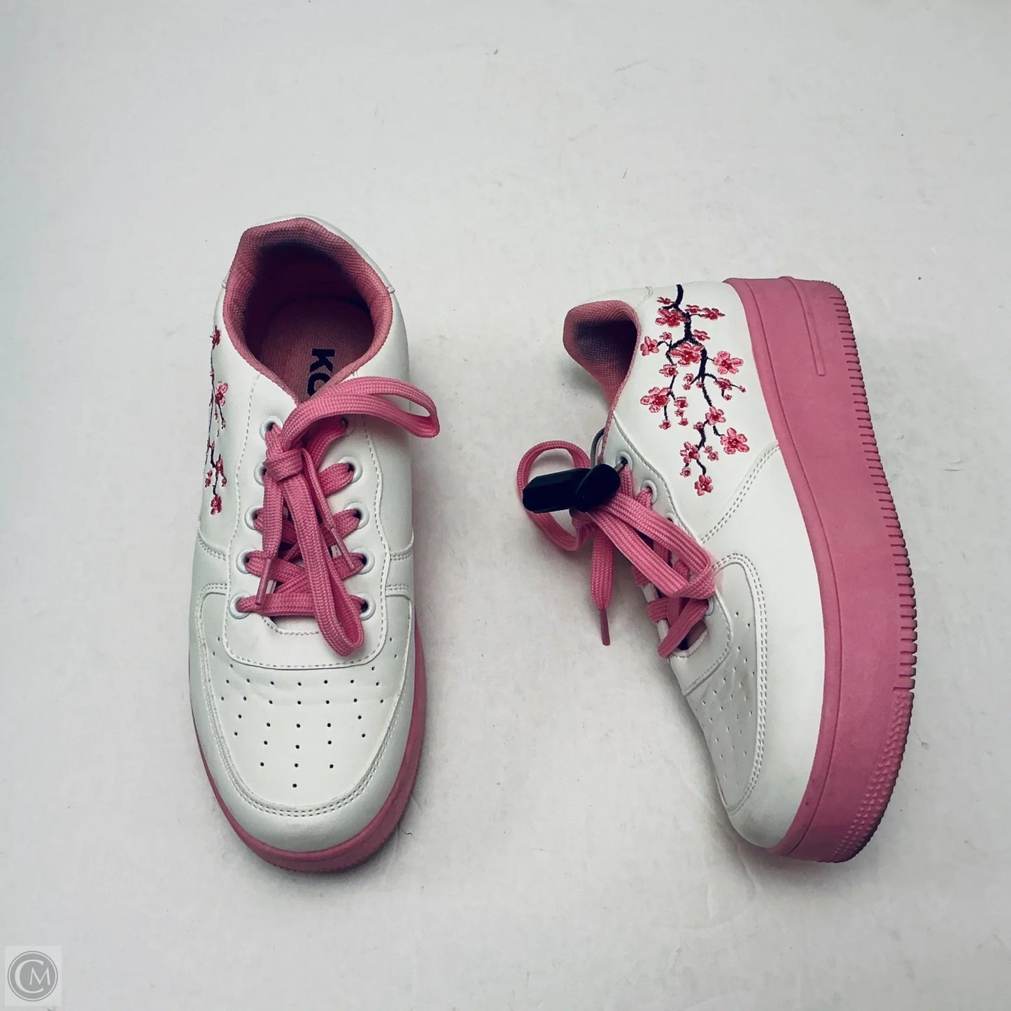 Shoes Sneakers Platform By Clothes Mentor In Pink & White, Size: 5.5
