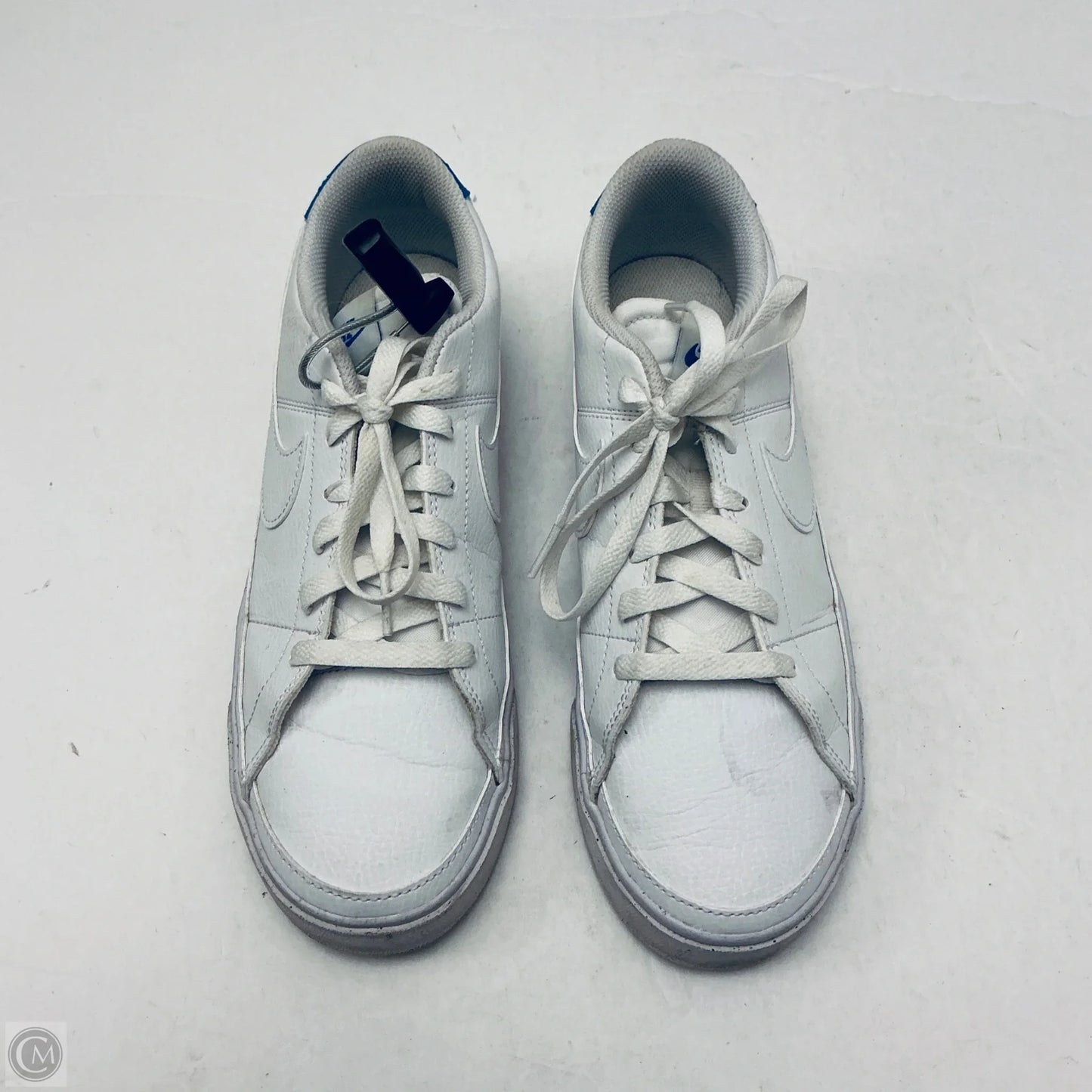 Shoes Sneakers By Nike In White, Size: 8.5