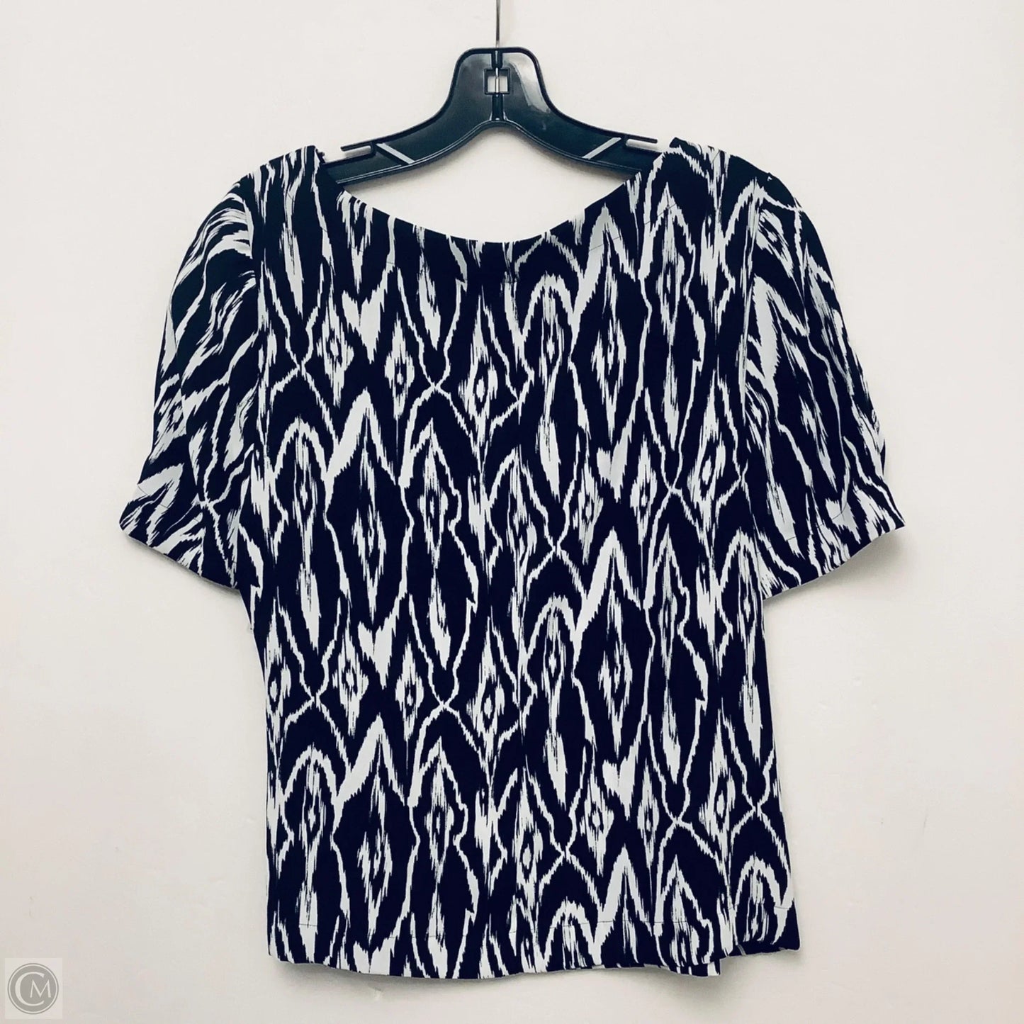 Top Short Sleeve By Chicos In Black & White, Size: S