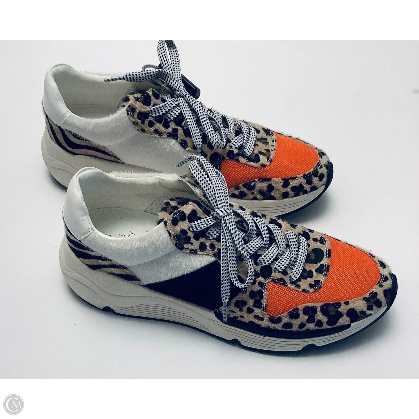 Shoes Sneakers By Clothes Mentor In Multi-colored, Size: 7.5