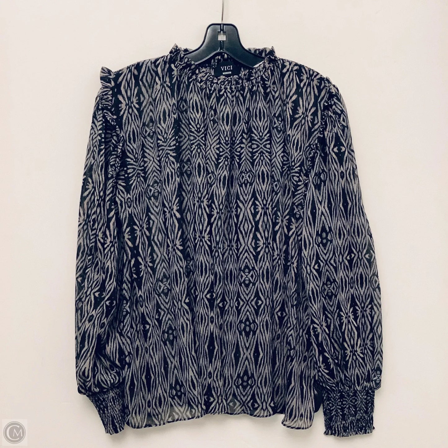 Top Long Sleeve By Vici In Black & Grey, Size: M