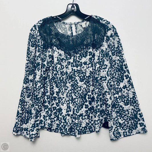 Top Long Sleeve By Cato In Checkered Pattern, Size: M