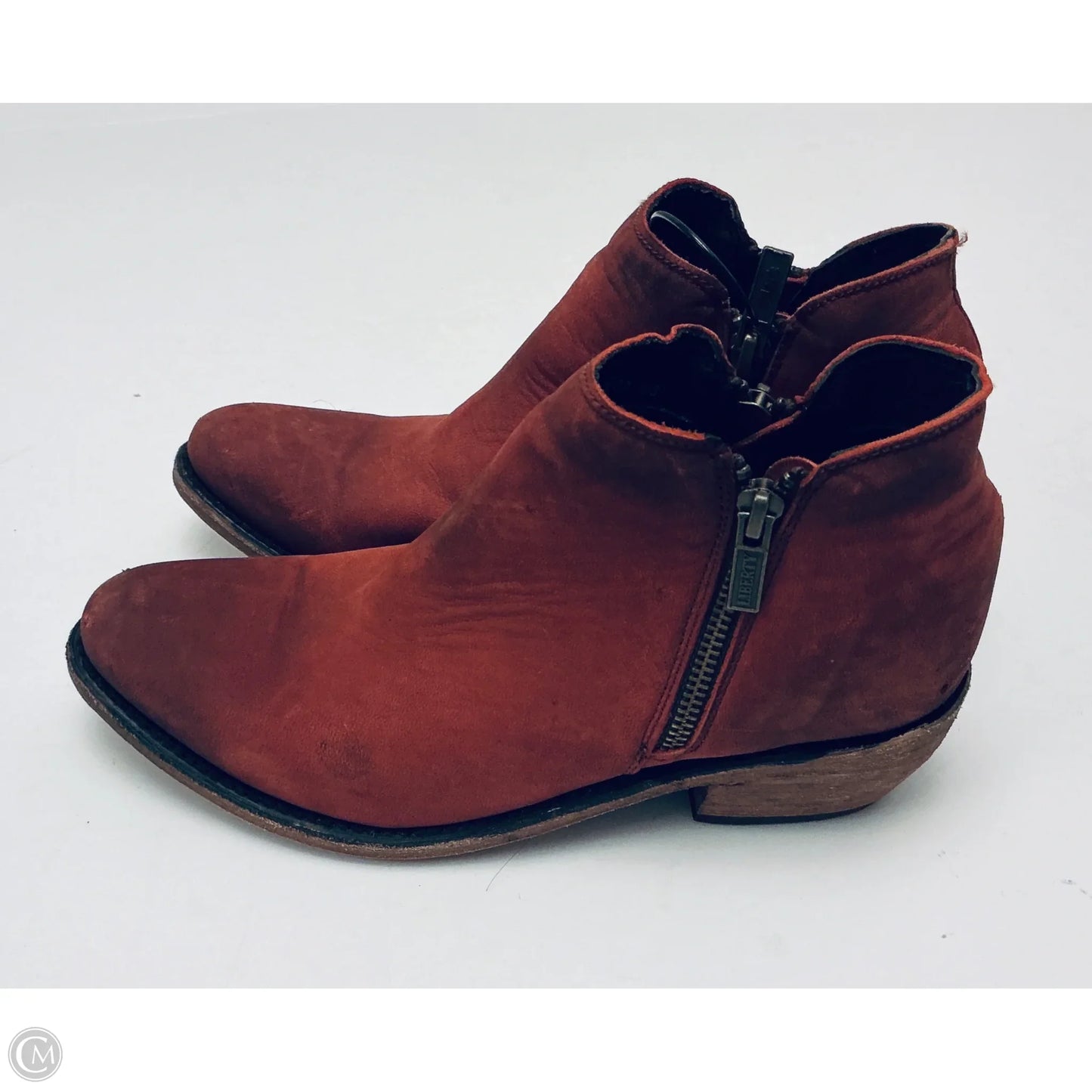 Boots Ankle Flats By Cmc In Maroon, Size: 8