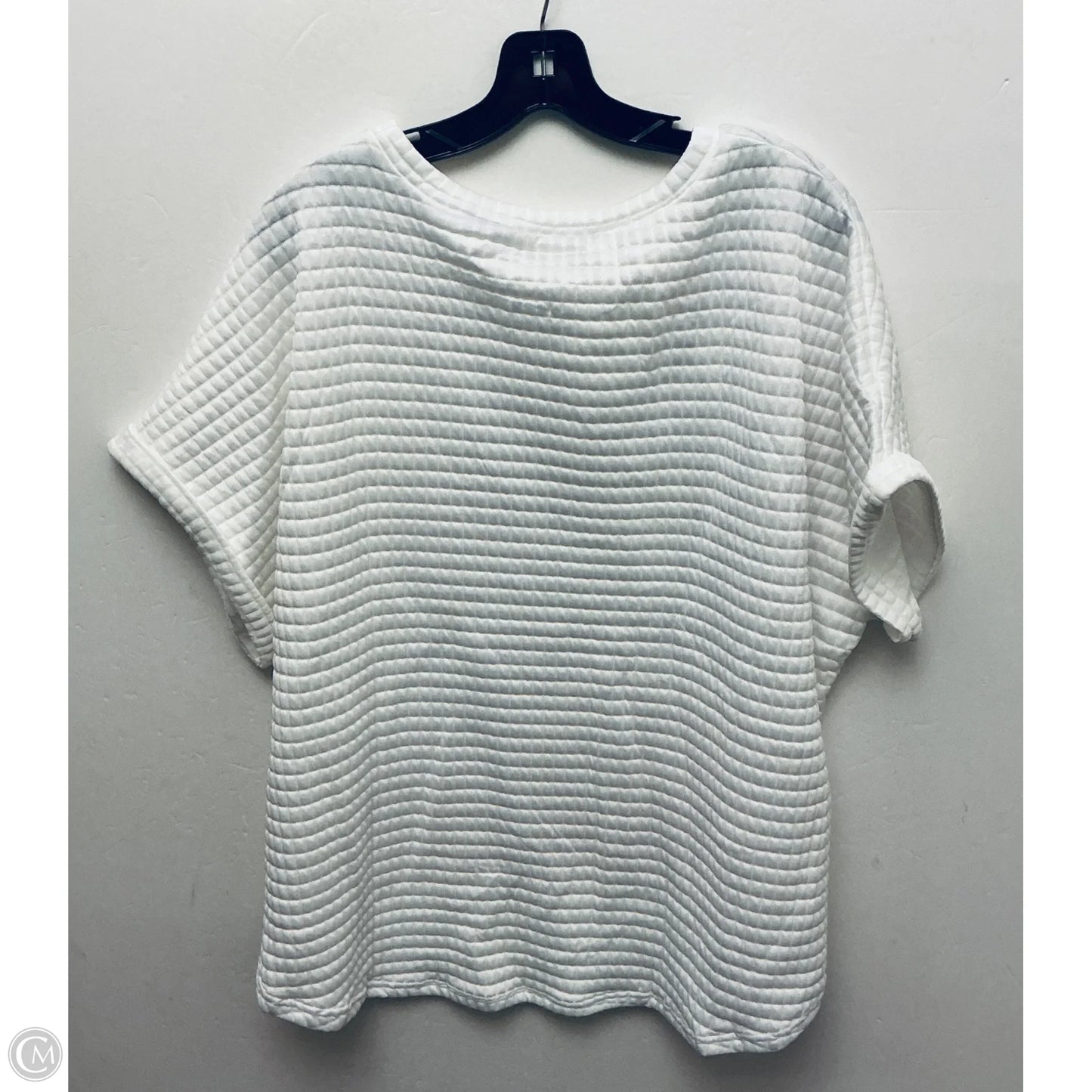Top Short Sleeve Basic By Clothes Mentor In White, Size: 4x