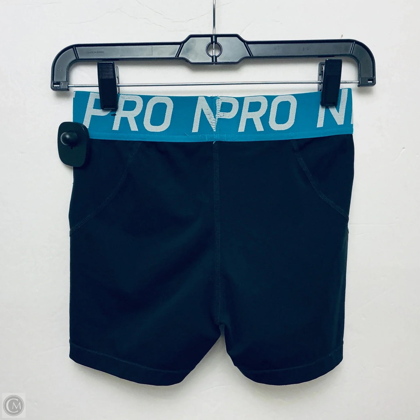 Athletic Shorts By Nike In Black, Size: M