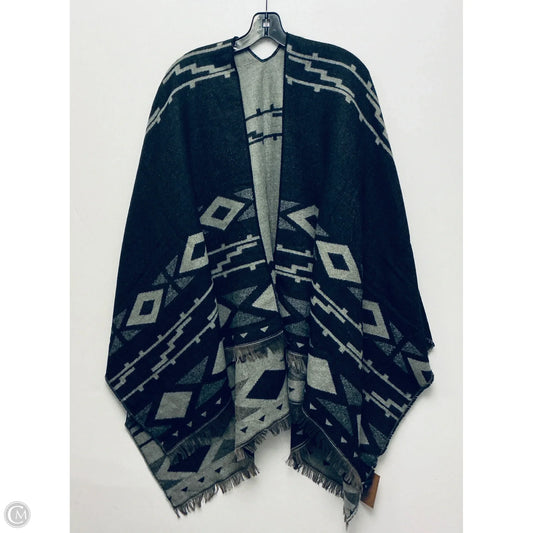 Shawl By Clothes Mentor In Grey, Size: Osfm