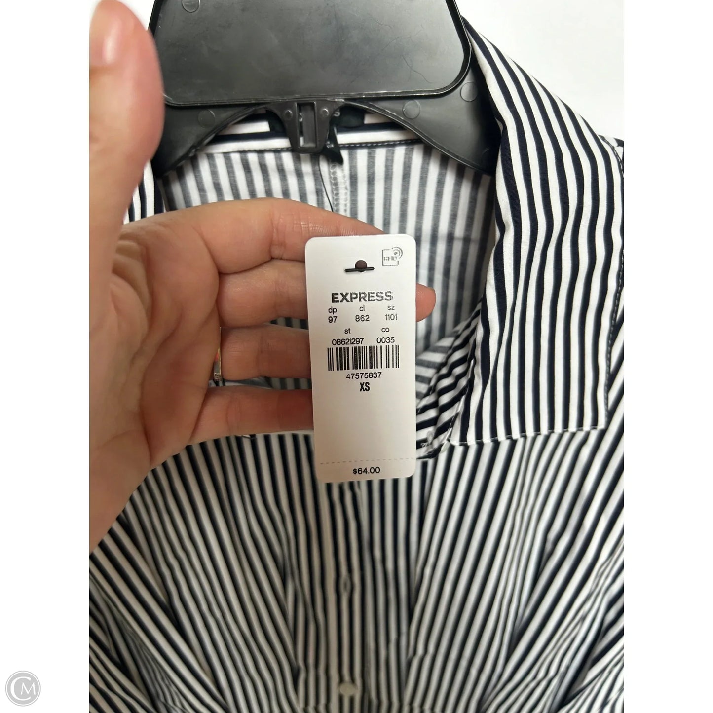 Top Short Sleeve By Express In Striped Pattern, Size: Xs