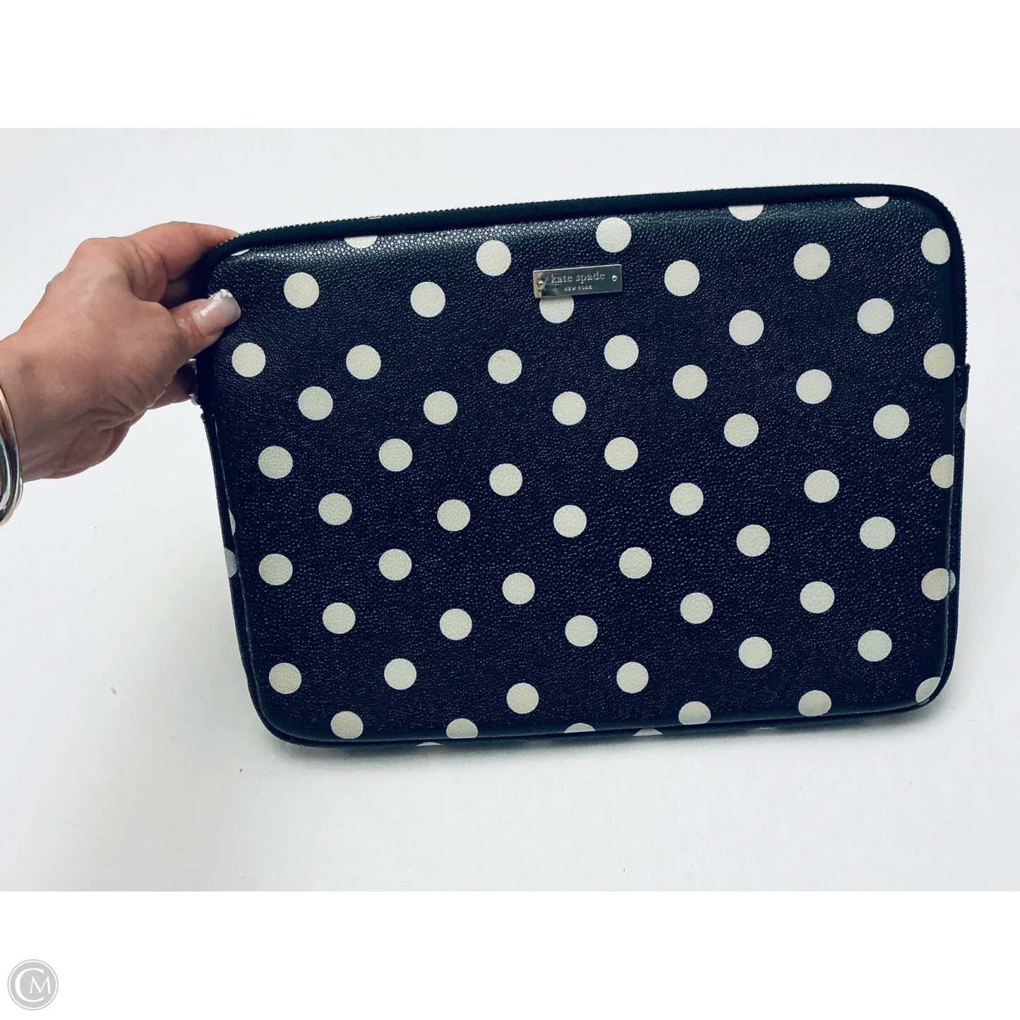Laptop Sleeve Designer By Kate Spade, Size: Medium