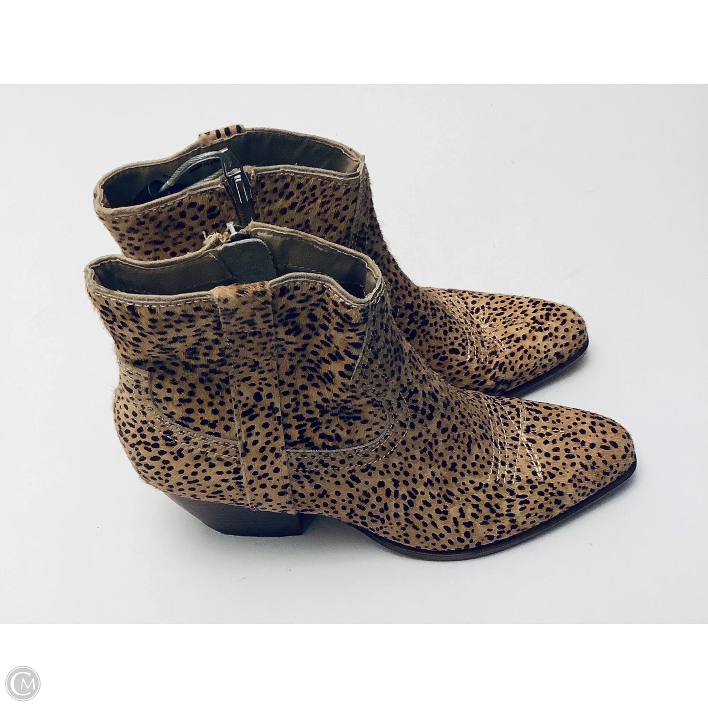 Boots Ankle Heels By Dolce Vita In Animal Print, Size: 9.5