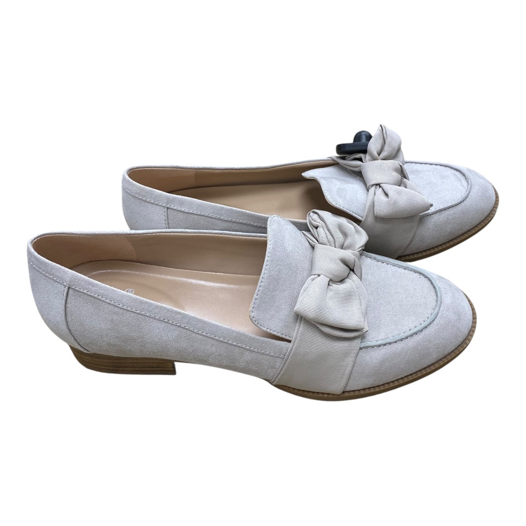 Shoes Flats By Bandolino In Taupe, Size:8.5