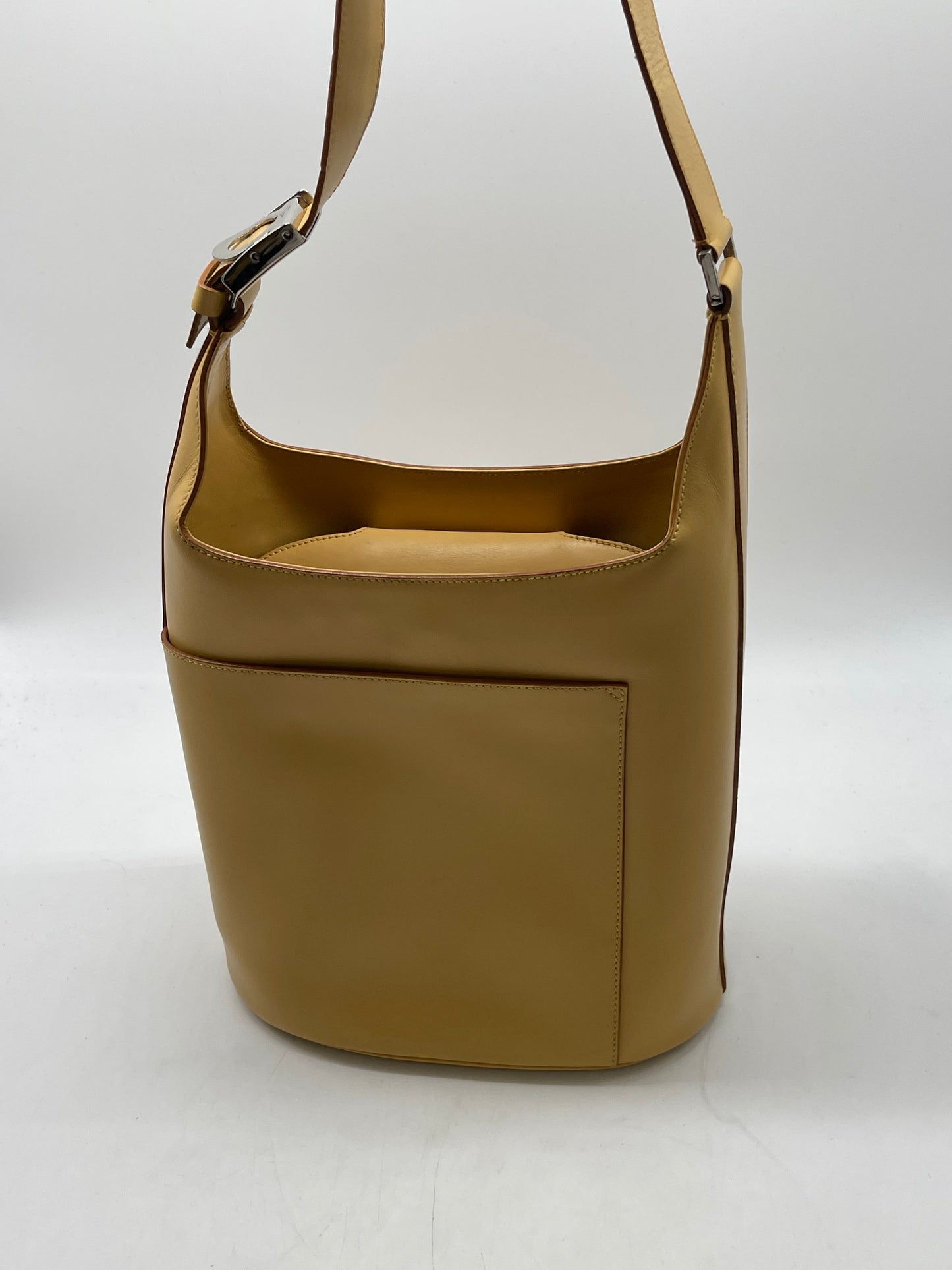 Handbag Luxury Designer By Ferragamo, Size: Medium