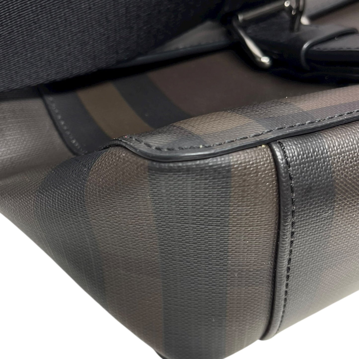 Crossbody Luxury Designer By Burberry, Size: Medium