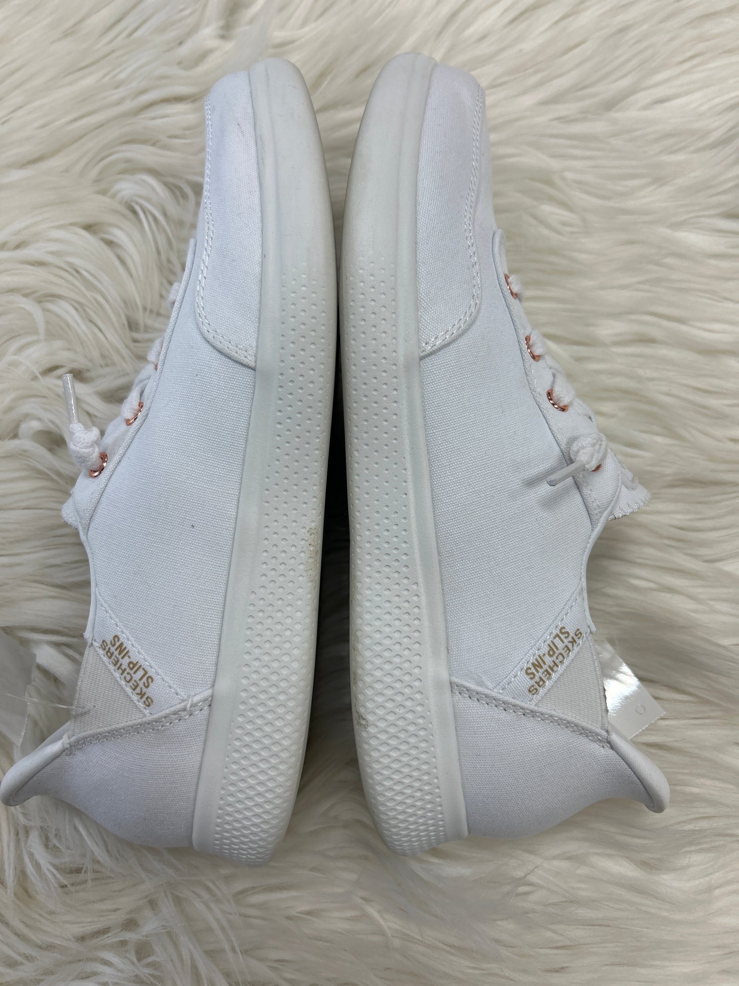 Shoes Flats By Skechers In White, Size:8